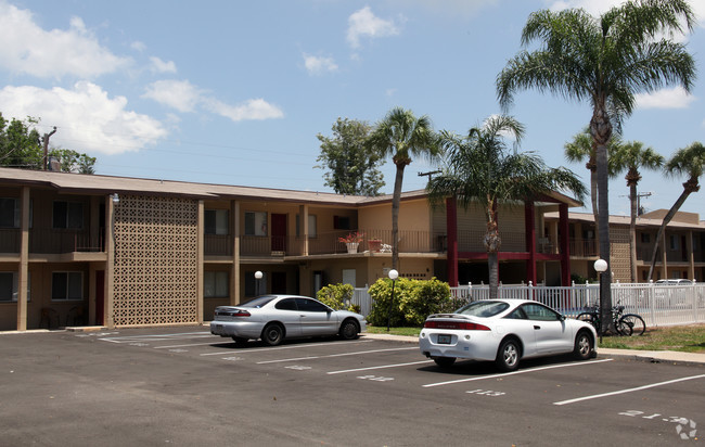 ridge-garden-sarasota-fl-building-photo