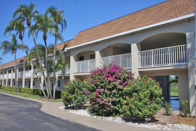 the-addison-apartments-pinecrest-arms-sarasota-fl-addison-apartments-sarasota