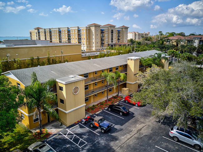 promenade-apartments-sarasota-fl-building-photo