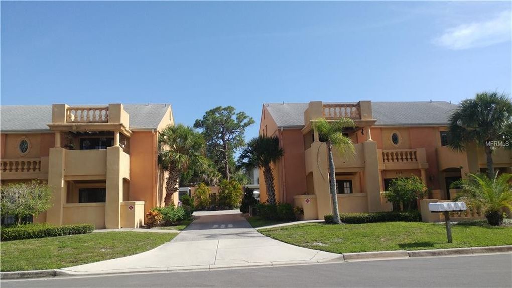 421 menendez st - venice - 8-units